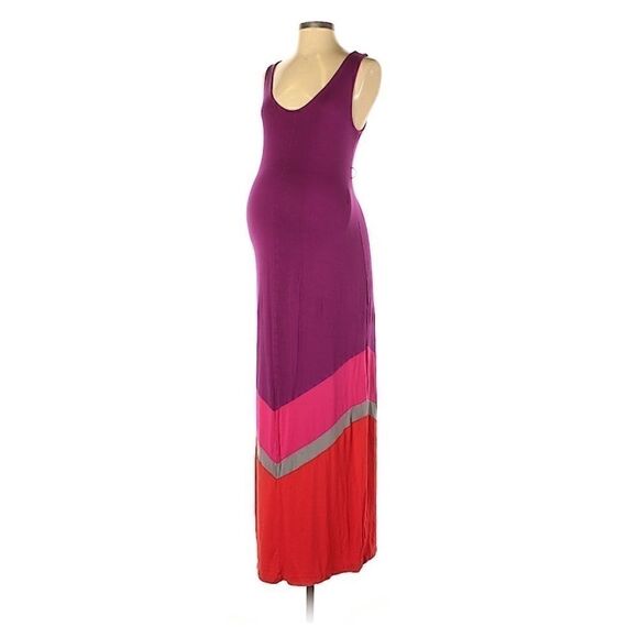 Liz Lange Dresses & Skirts - Liz Lange Maternity Maxi Dress
